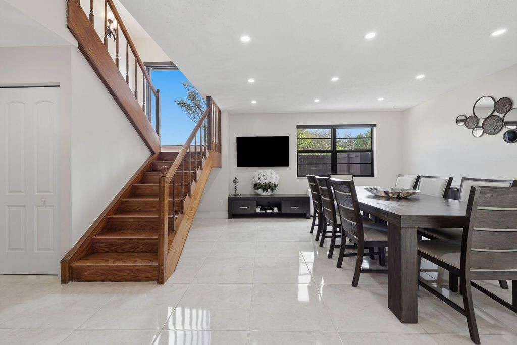 1871 Bayberry Drive, Unit 1871, Pembroke Pines, FL 33024 Photo