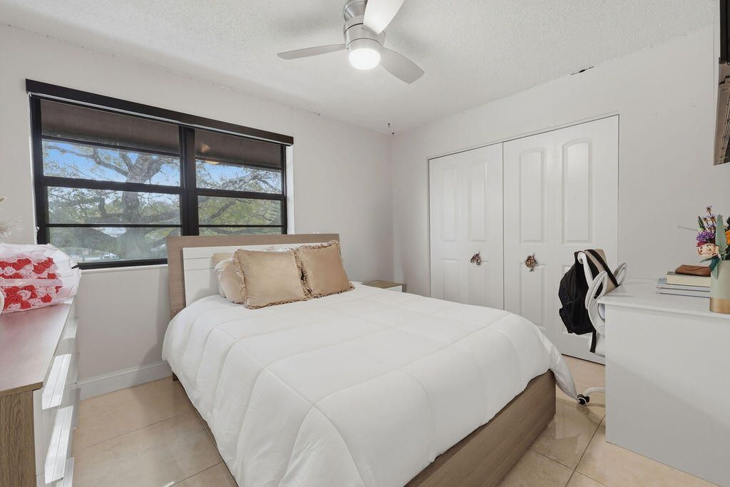 1871 Bayberry Drive, Unit 1871, Pembroke Pines, FL 33024 Photo