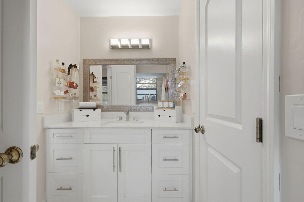 1871 Bayberry Drive, Unit 1871, Pembroke Pines, FL 33024 Photo