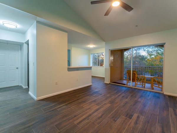 236 Village Boulevard, Unit 1304, Tequesta, FL 33469