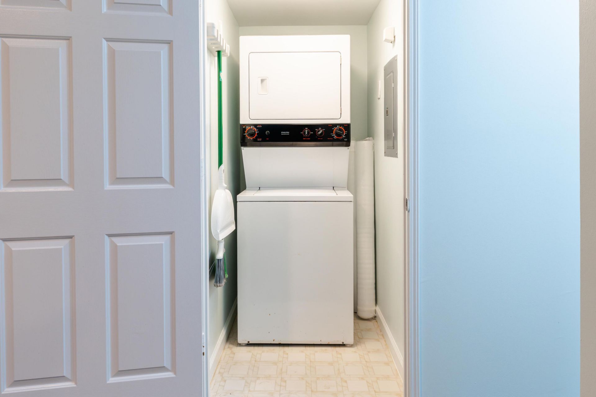 236 Village Boulevard, Unit 1304, Tequesta, FL 33469 Photo