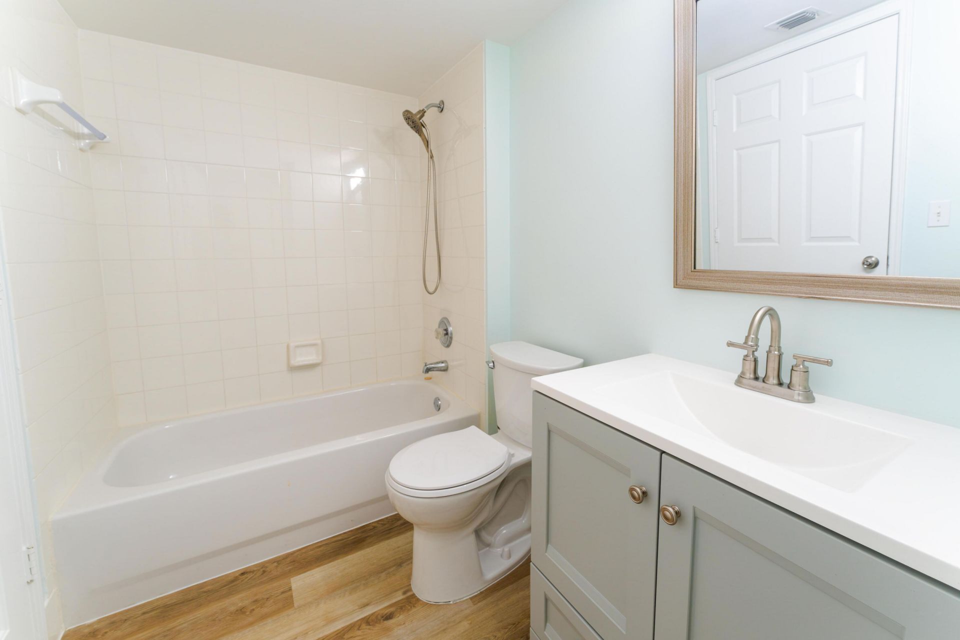 236 Village Boulevard, Unit 1304, Tequesta, FL 33469 Photo