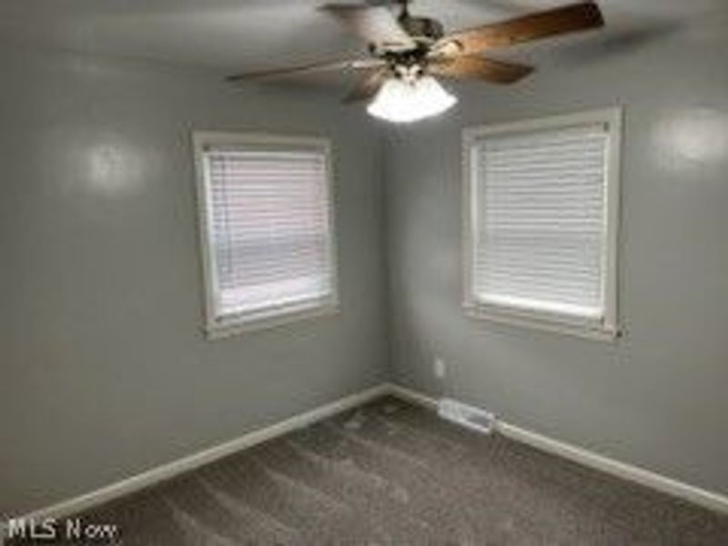 917 S Schenley Avenue, Youngstown, OH 44509 Photo 13