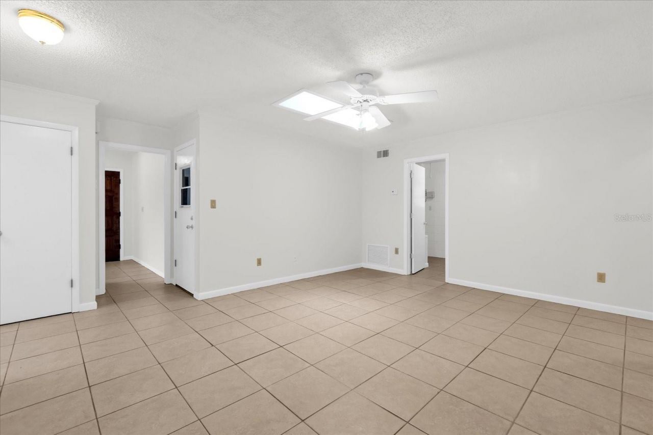 8407 Roanne Drive , Orlando, FL 32817 Photo