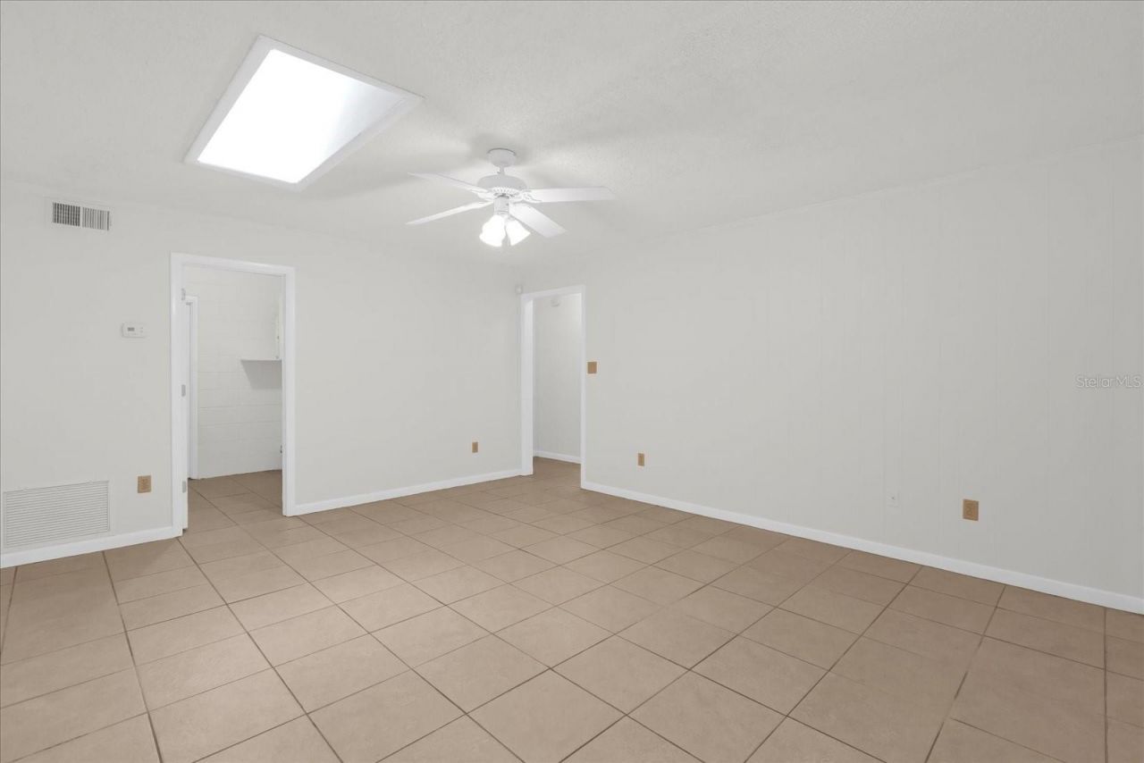 8407 Roanne Drive , Orlando, FL 32817 Photo