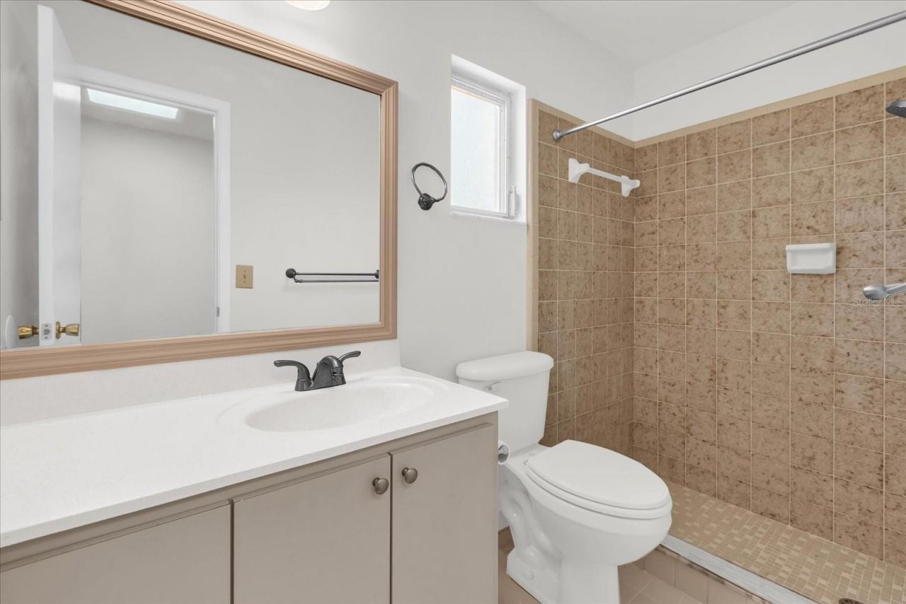 8407 Roanne Drive , Orlando, FL 32817 Photo