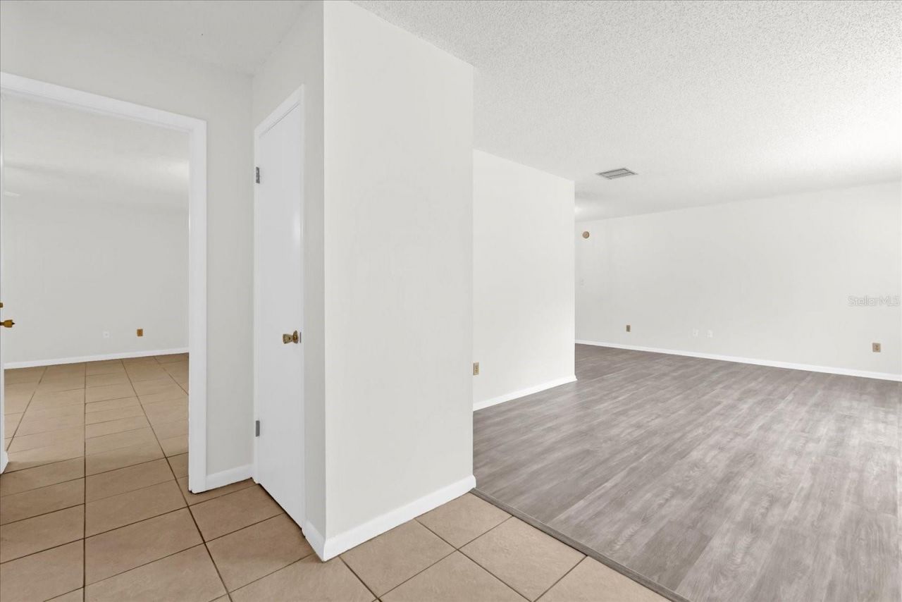 8407 Roanne Drive , Orlando, FL 32817 Photo