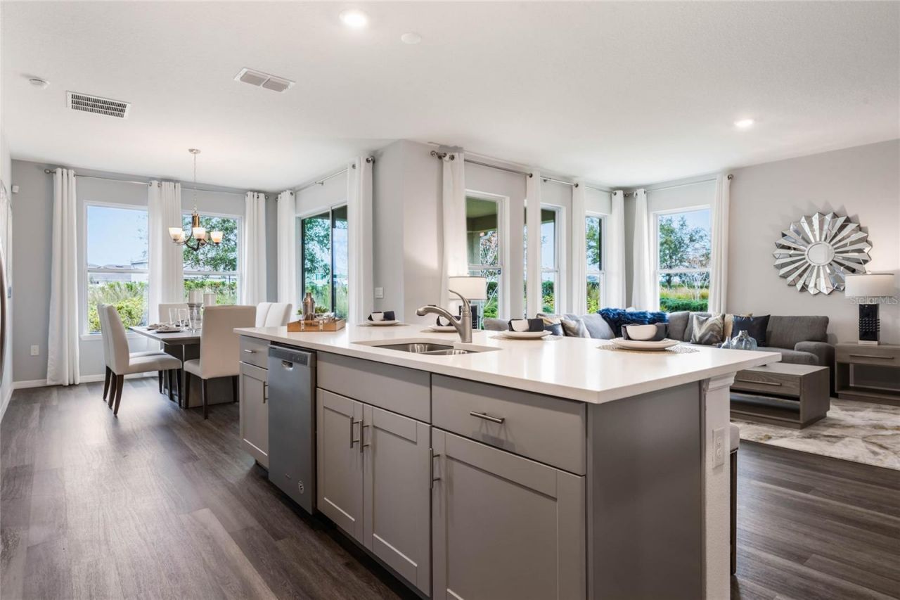 2079 Ashwood Bluff Drive , Ocoee, FL 34761 Photo