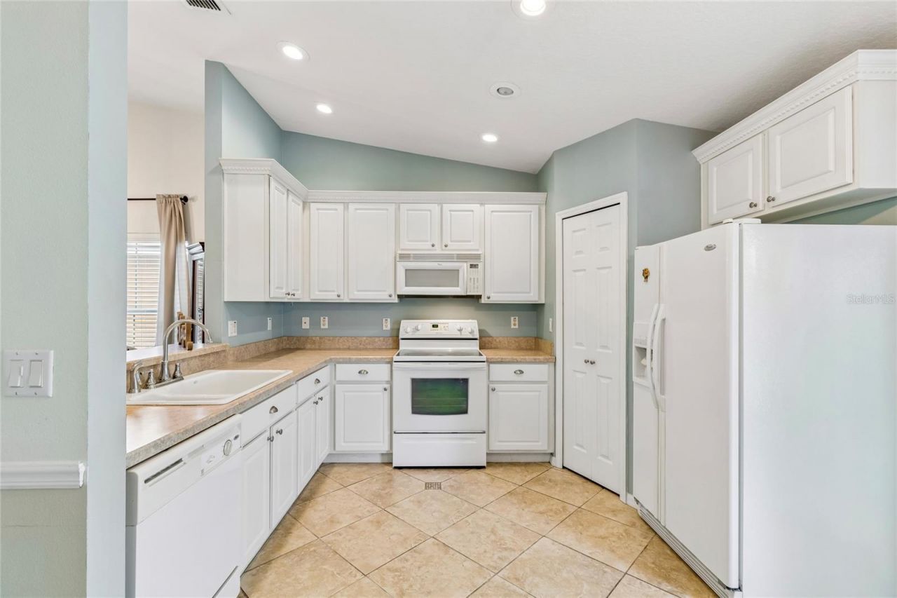 213 Grand Canal Dr , Poinciana, FL 34759 Photo