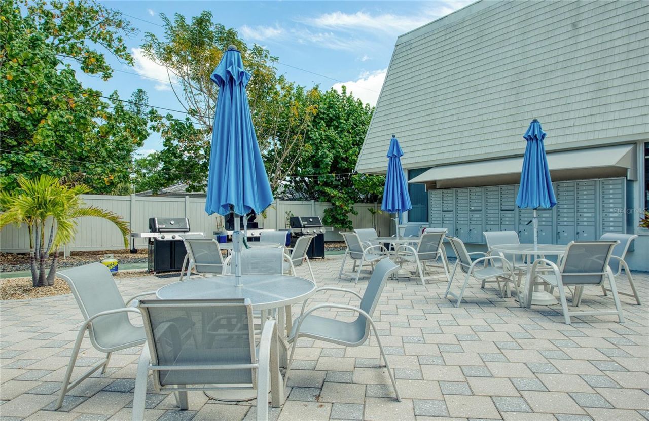 757 Beach Road, Unit 308, Sarasota, FL 34242 Photo