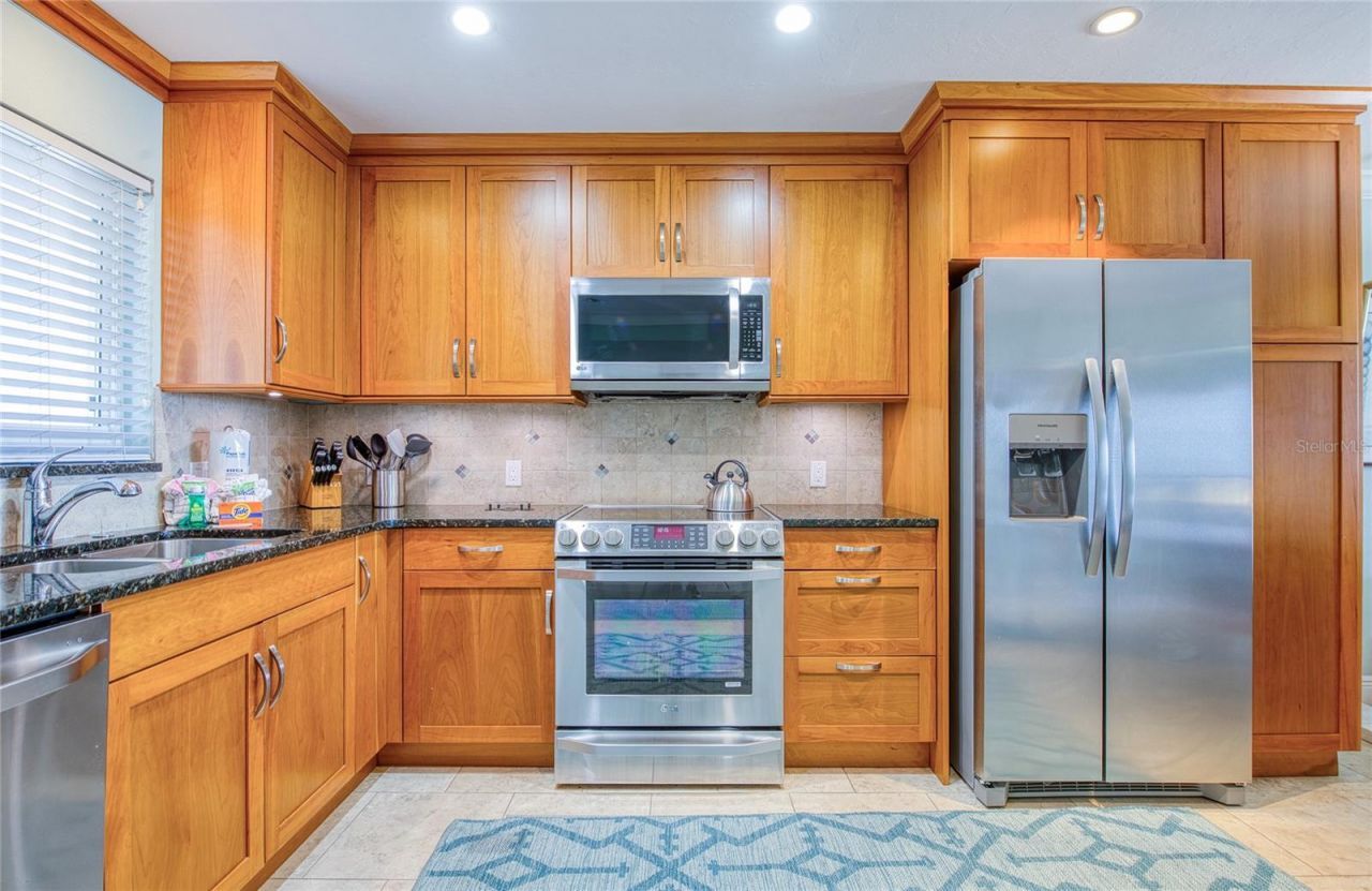 757 Beach Road, Unit 308, Sarasota, FL 34242 Photo