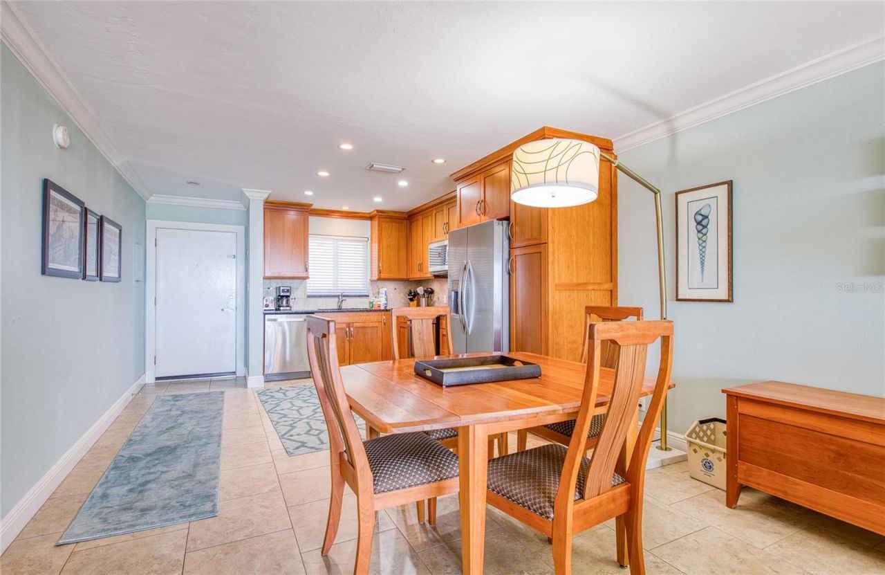 757 Beach Road, Unit 308, Sarasota, FL 34242 Photo