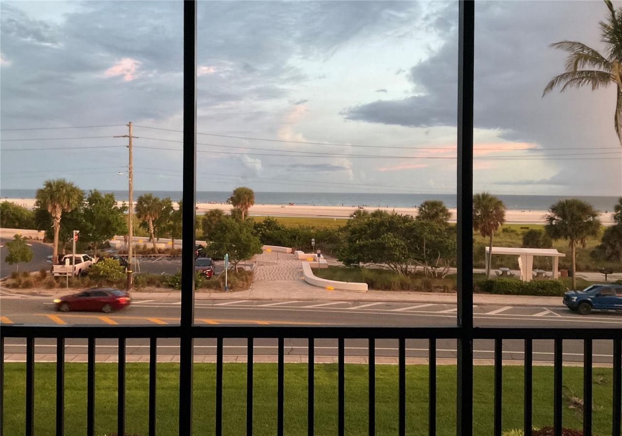 757 Beach Road, Unit 308, Sarasota, FL 34242 Photo