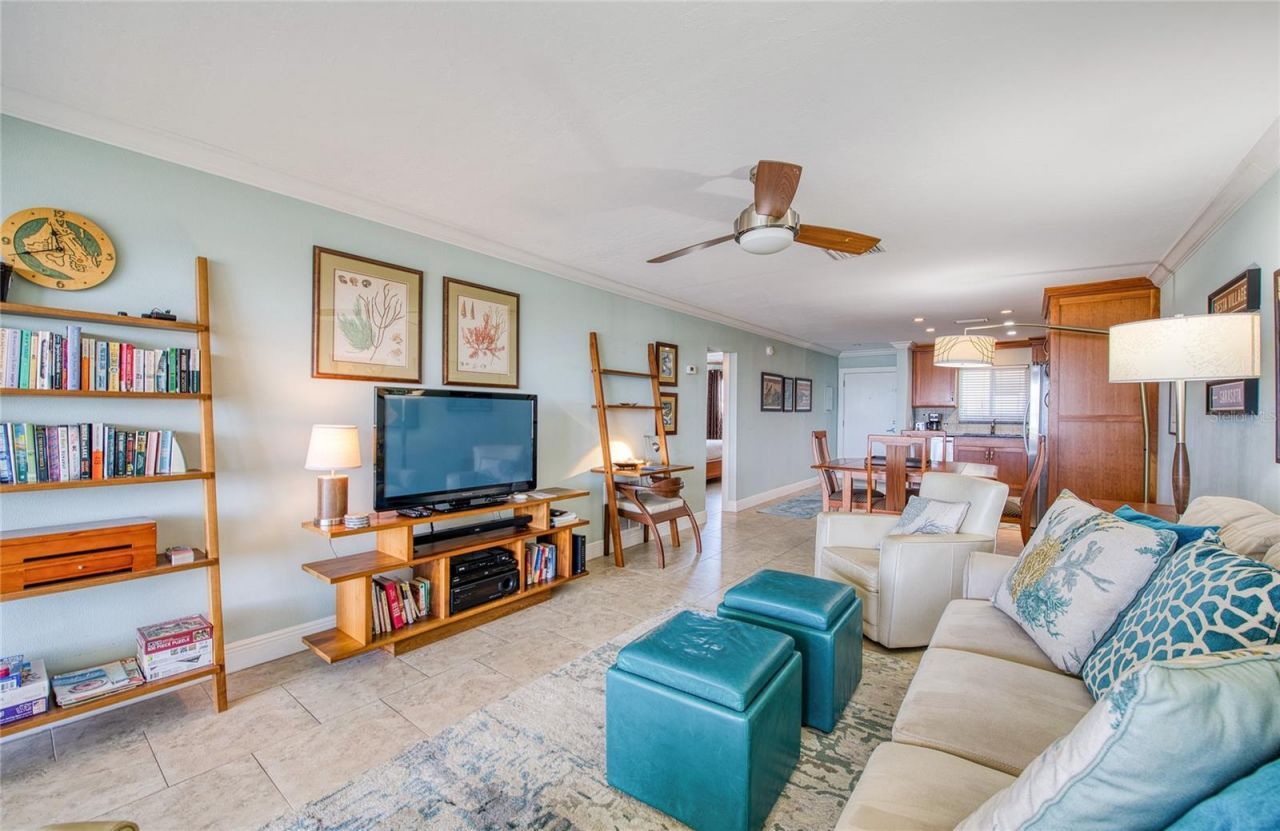 757 Beach Road, Unit 308, Sarasota, FL 34242 Photo