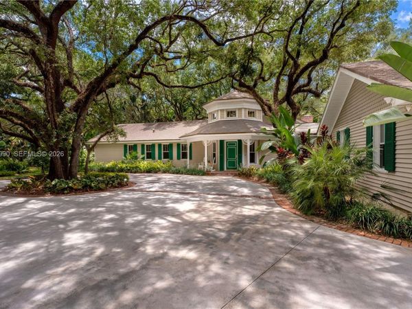 7400 SW 47th Ct , Miami, FL 33143