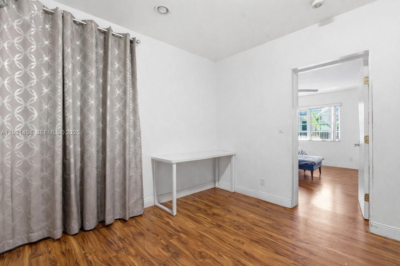 7870 SW 98th St, Miami, FL 33156 Photo