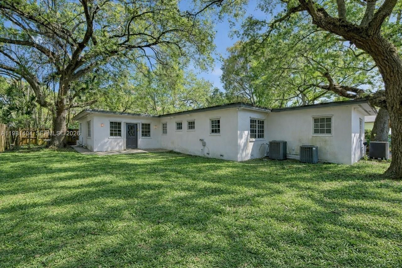 7870 SW 98th St, Miami, FL 33156 Photo