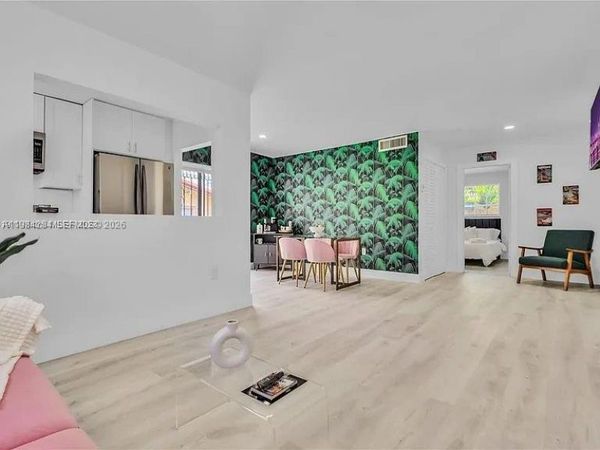 1011 NW 23rd Ave , Miami, FL 33125