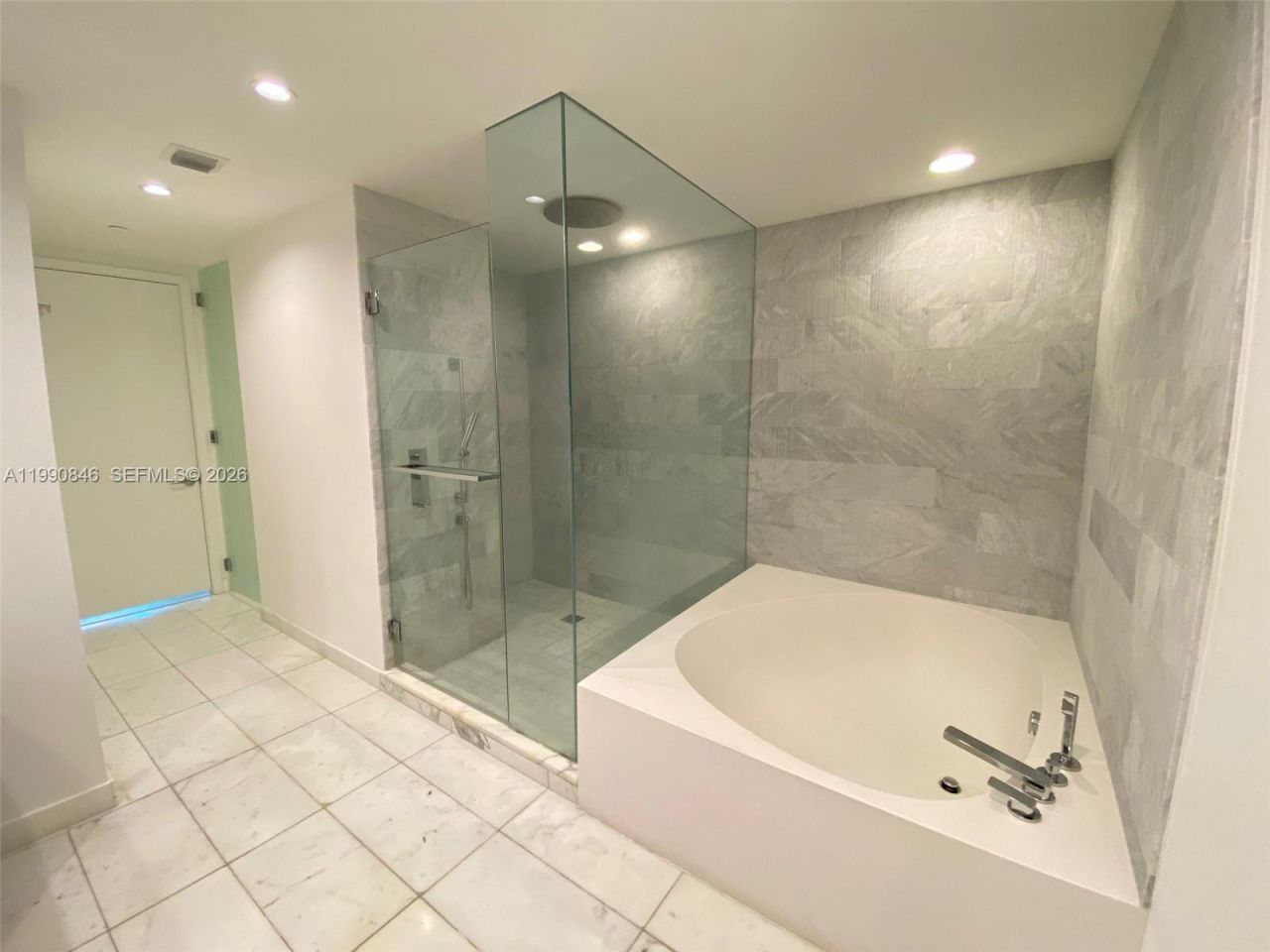10203 Collins Ave, Unit 905, Bal Harbour, FL 33154 Photo