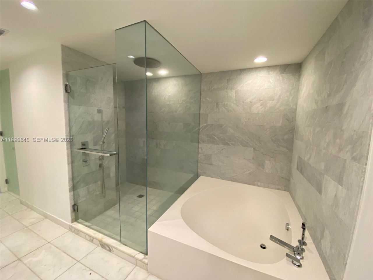 10203 Collins Ave, Unit 905, Bal Harbour, FL 33154 Photo