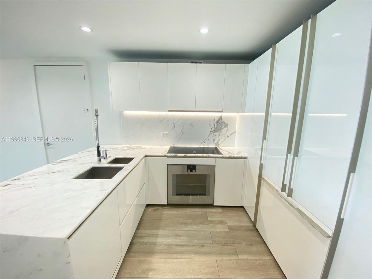 10203 Collins Ave, Unit 905, Bal Harbour, FL 33154 Photo
