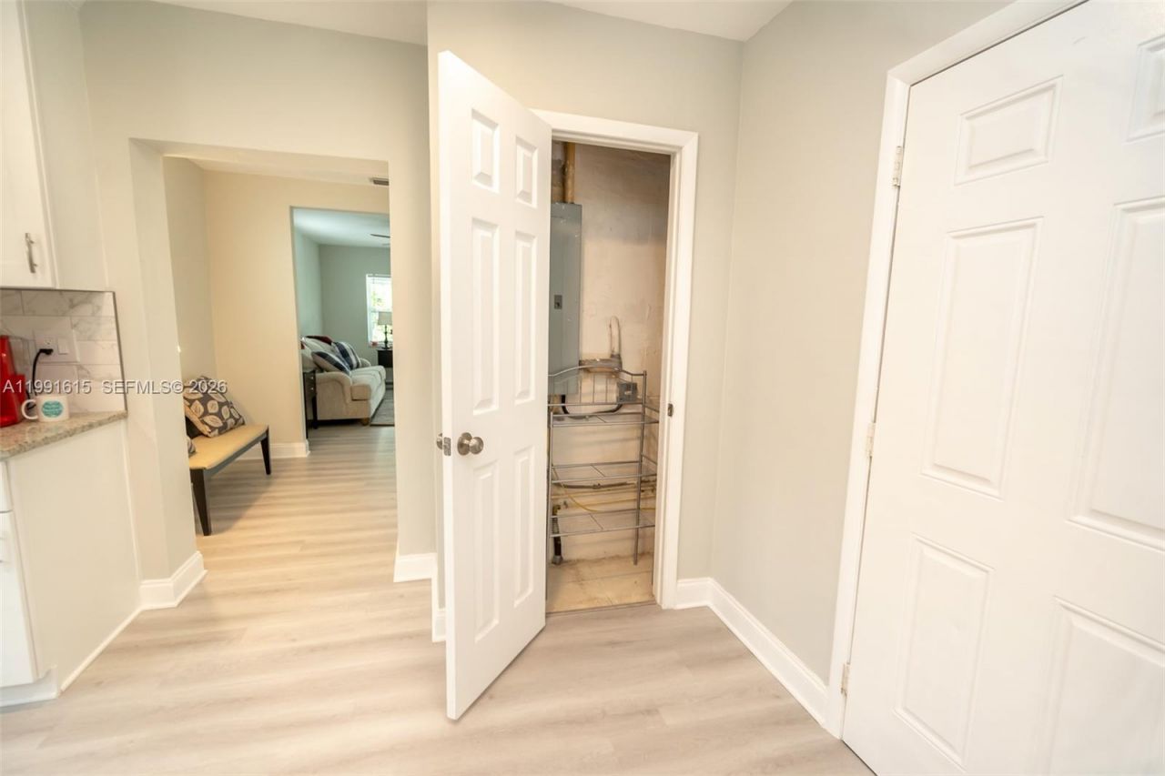 2230 SW 60th Ct , Miami, FL 33155 Photo