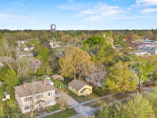 108 N Dickerson Street, Unit 6, Burgaw, NC 28425