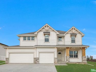 10304 S 191st Avenue, Omaha, NE 68136