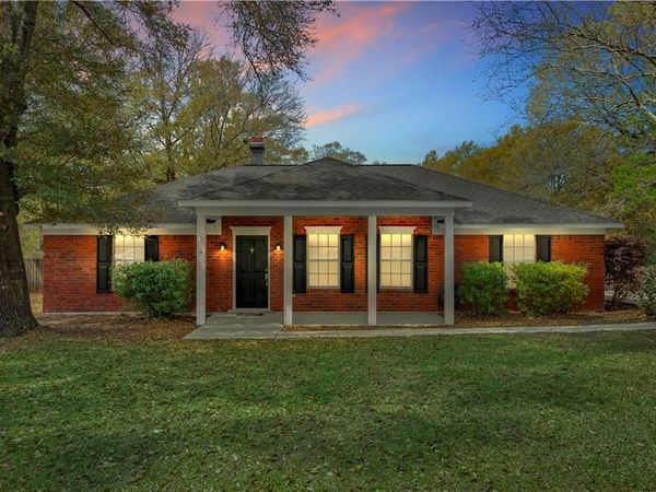 2191 Laura Drive, Semmes, AL 36575