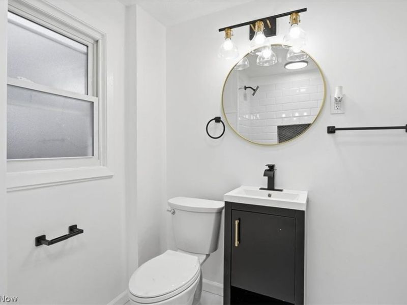 1126 Orlando Avenue, Akron, OH 44320 Photo 11