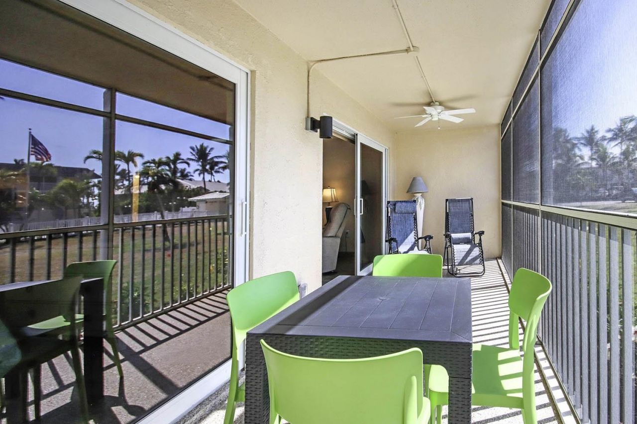 1246 Fulgur St, Unit 202, Sanibel, FL 33957 Photo