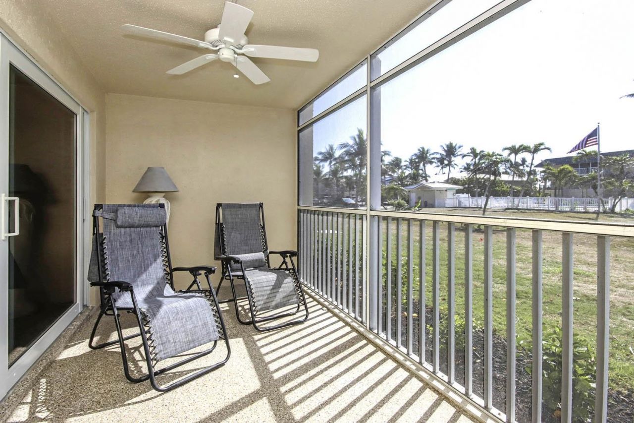 1246 Fulgur St, Unit 202, Sanibel, FL 33957 Photo