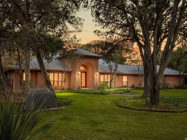 1901 Riada, New Braunfels, TX 78132