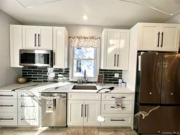 126 W Main Street , Unit 1, Middletown, NY 10940