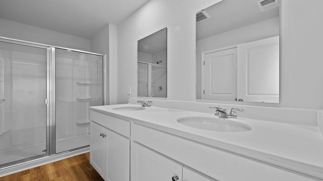 539 Tulip Poplar Drive Photo 6