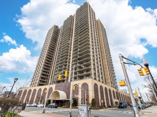 7855 JFK Blvd East, Unit 26E, North Bergen, NJ 07047