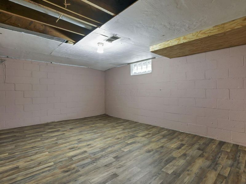 96 S Powell Avenue , Columbus, OH 43204 Photo 16