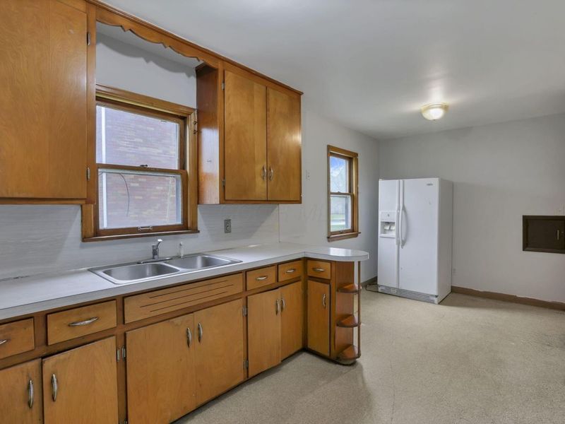 96 S Powell Avenue , Columbus, OH 43204 Photo 25