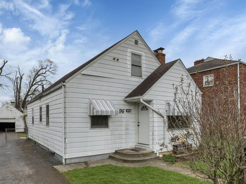 96 S Powell Avenue , Columbus, OH 43204 Photo 3