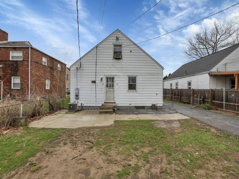 96 S Powell Avenue , Columbus, OH 43204 Photo 39