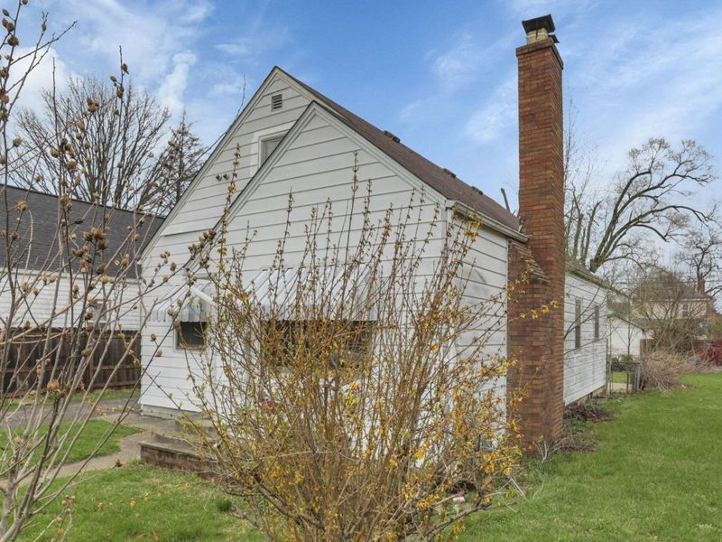 96 S Powell Avenue , Columbus, OH 43204 Photo 5