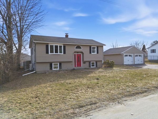 30 Yeaton Street, Waterville, ME 04901