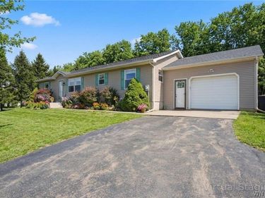 10960 Dennison Road, Forestville, NY 14062