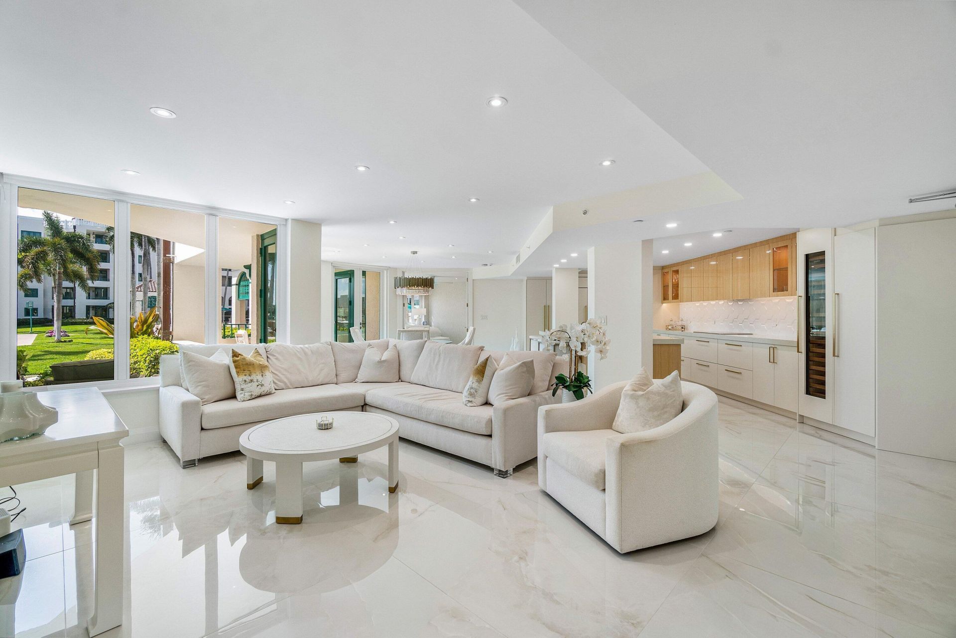 100 SE 5th Avenue, Unit 103, Boca Raton, FL 33432 Photo