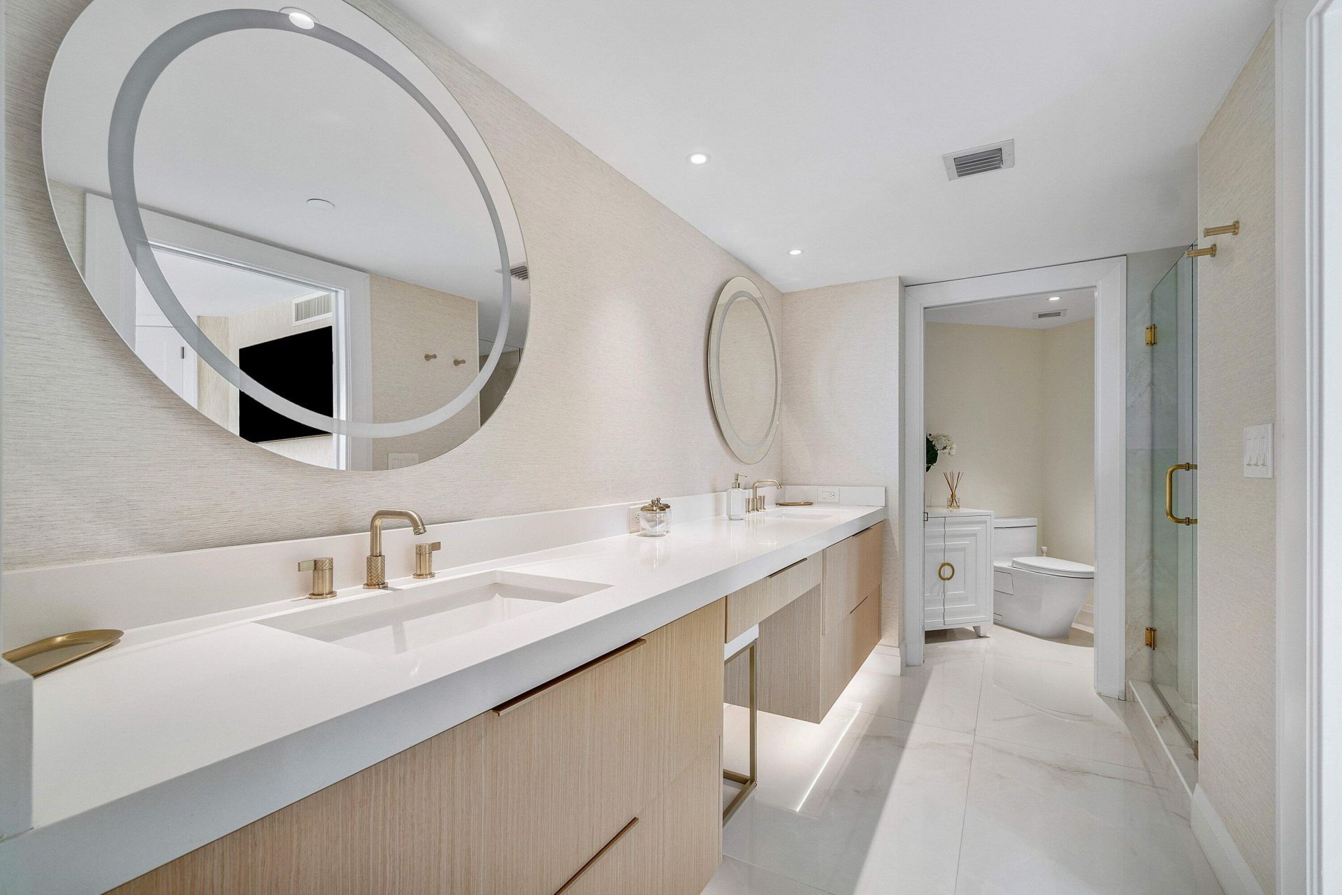 100 SE 5th Avenue, Unit 103, Boca Raton, FL 33432 Photo