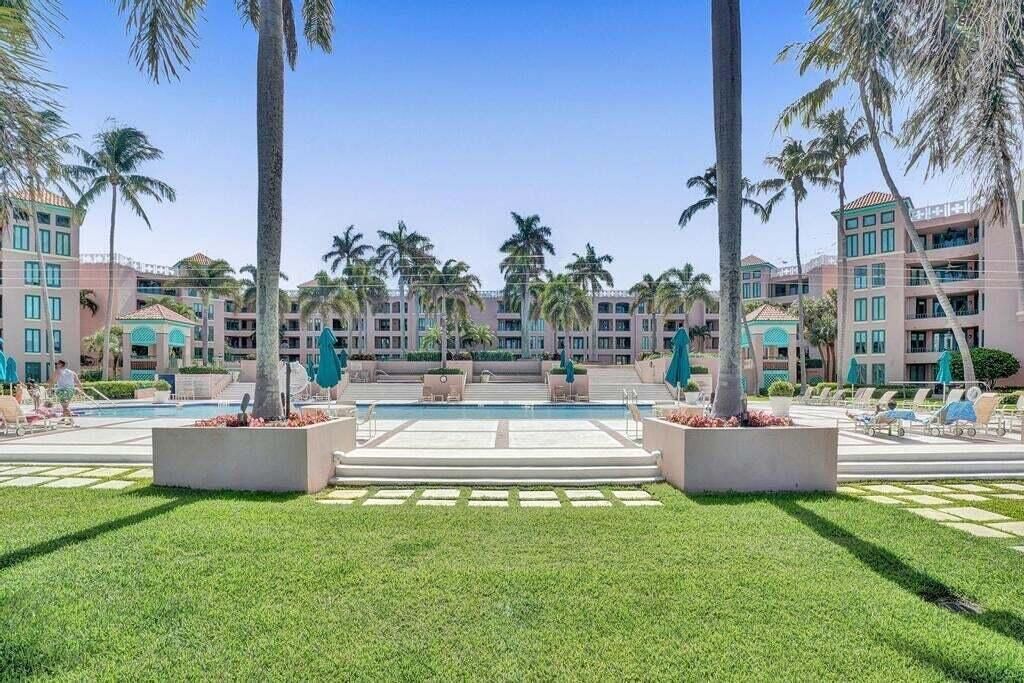 100 SE 5th Avenue, Unit 103, Boca Raton, FL 33432 Photo