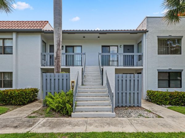 3275 Frederick Boulevard, Unit 17, Delray Beach, FL 33483
