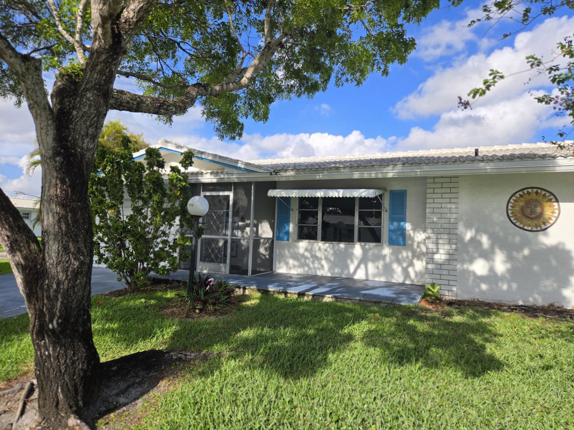 1050 NW 90th Way, Plantation, FL 33322 Photo
