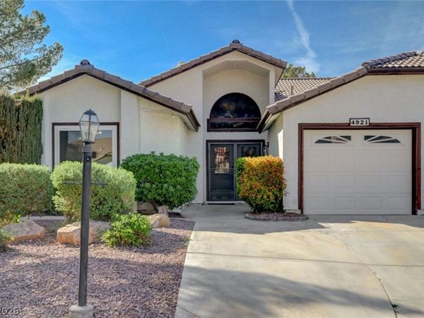 4921 Ocean Shores Way, Las Vegas, NV 89130