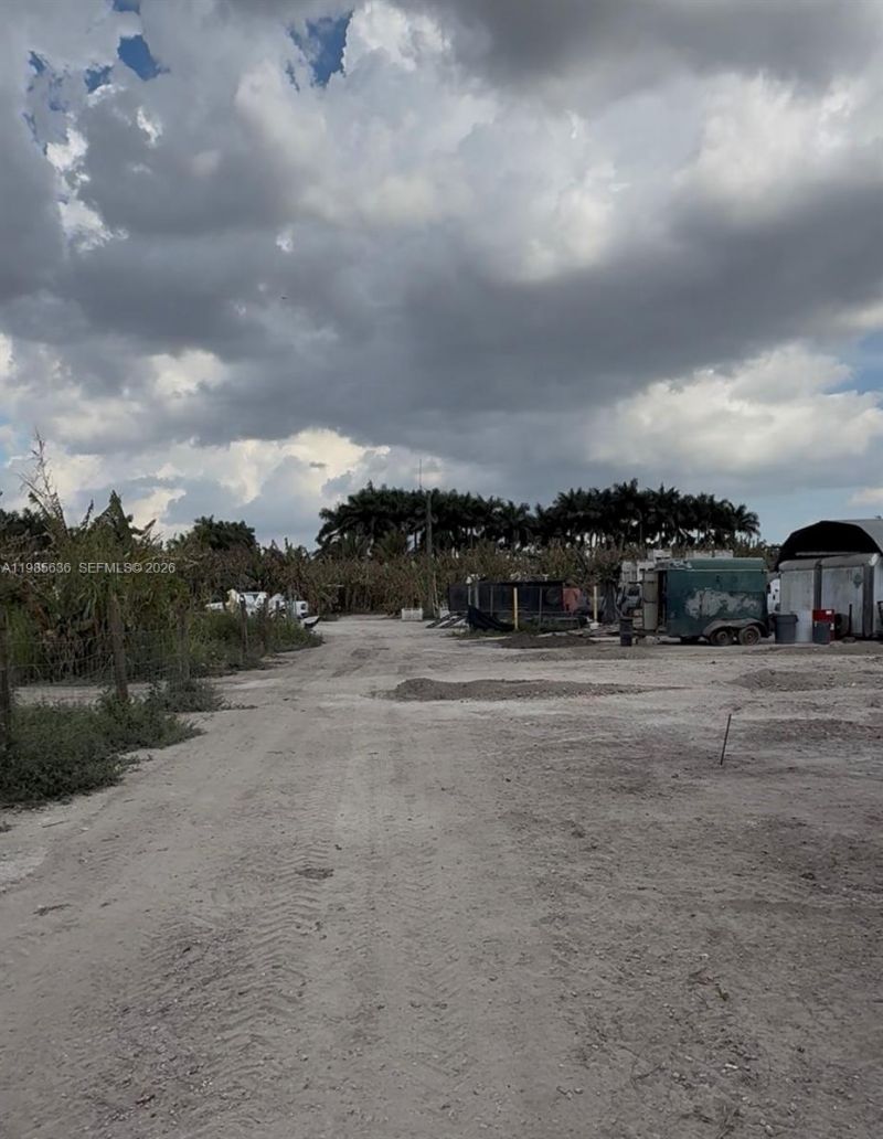 16455 SW 207, Miami, FL 33187 Photo